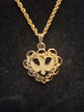 Delicate Vintage JJ Jonette Gold Heart Pendant Necklace with Dove Motif
